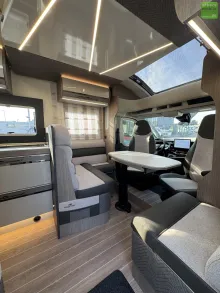 Fahrzeugbild Roller Team Zefiro 285 TL 2xLithium 400W Solar Navi 2026 #8