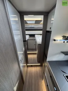 Fahrzeugbild Roller Team Zefiro 285 TL 2xLithium 400W Solar Navi 2026 #15