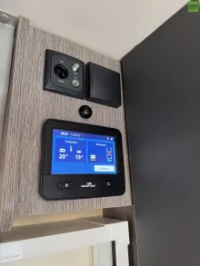 Fahrzeugbild Roller Team Zefiro 285 TL 2xLithium 400W Solar Navi 2026 #27