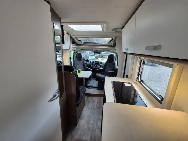 Fahrzeugbild Carado V337 pro+ *Bettumbau*Verdunklung* #32