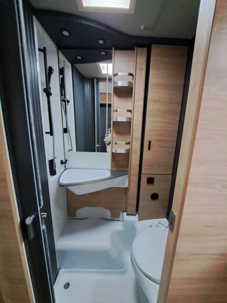 Fahrzeugbild Knaus L!VE TI 650 MEG Platinum Selection #26