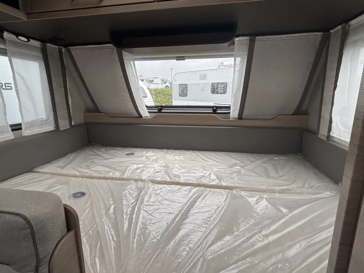 Fahrzeugbild Weinsberg CaraOne 500 FDK 1700 kg, Deckenschränke #16