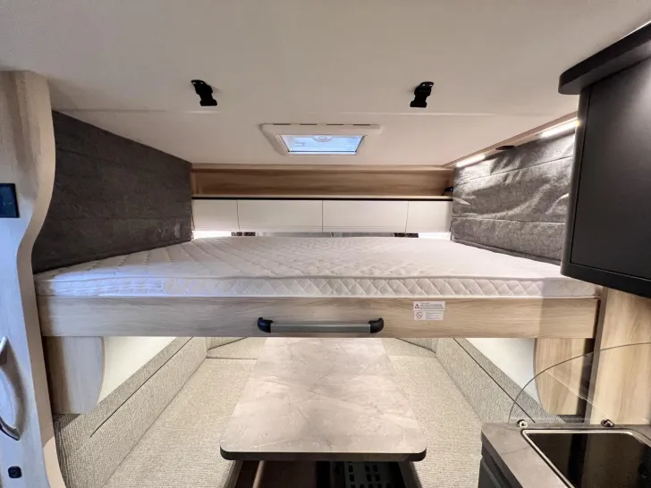 Fahrzeugbild Hobby De Luxe 515 UHL - Vorzelt #4