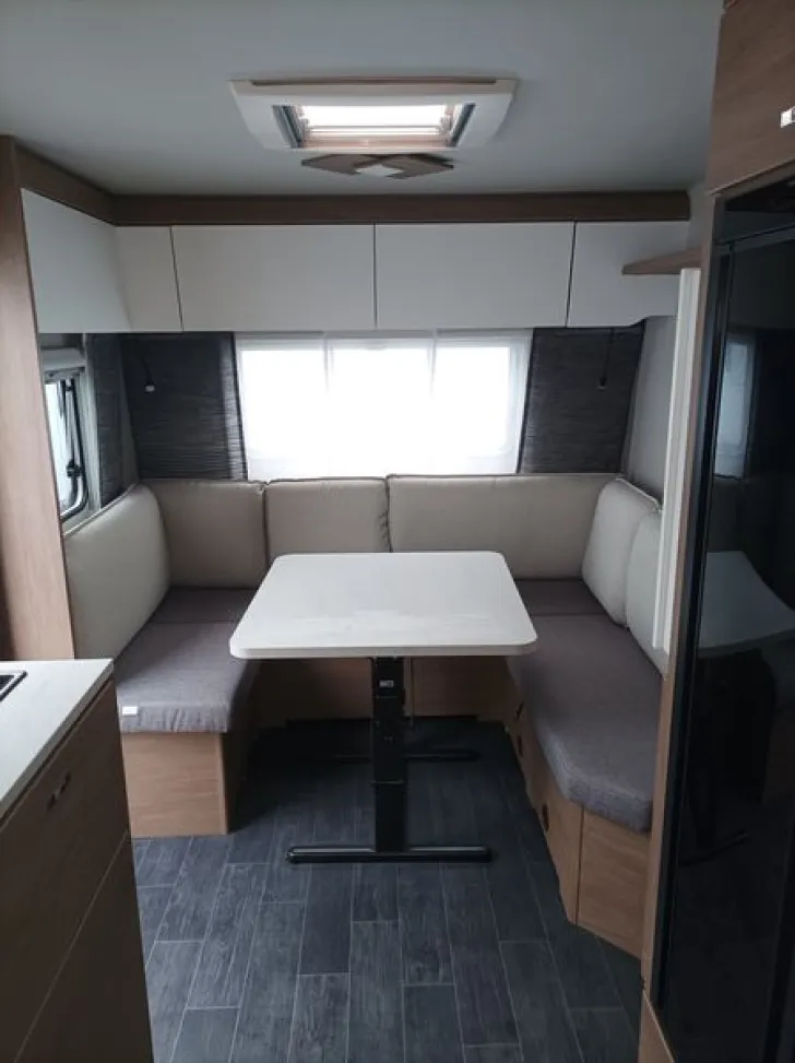 Fahrzeugbild Tabbert Senara 490 TD 2,3 Glattblech #13