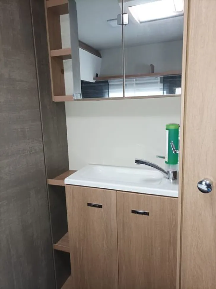 Fahrzeugbild Tabbert Senara 490 TD 2,3 Glattblech #15