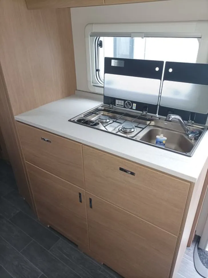 Fahrzeugbild Tabbert Senara 490 TD 2,3 Glattblech #17