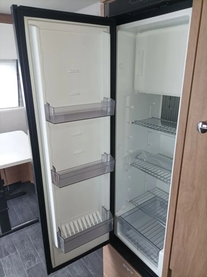 Fahrzeugbild Tabbert Senara 490 TD 2,3 Glattblech #11