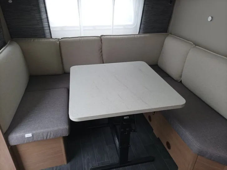 Fahrzeugbild Tabbert Senara 490 TD 2,3 Glattblech #8