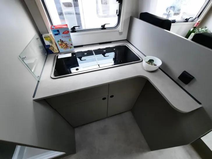 Fahrzeugbild LMC Tracer 730 EL Verfüg./Neuheit/Mj. 2026 #12