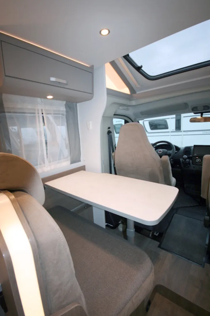 Fahrzeugbild Carado T 338 #7