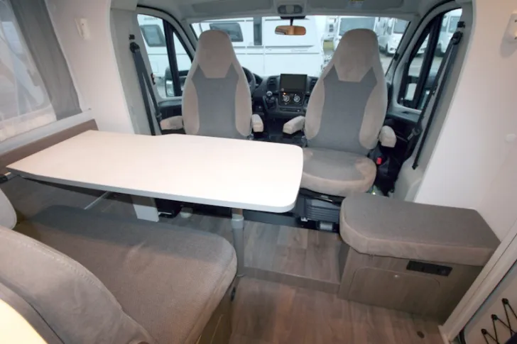 Fahrzeugbild Carado T 338 #8