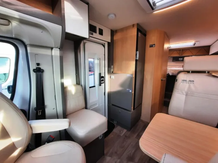 Fahrzeugbild LMC Tourer T 663 G 70 Jahre Sie sparen 7.731,- € #7