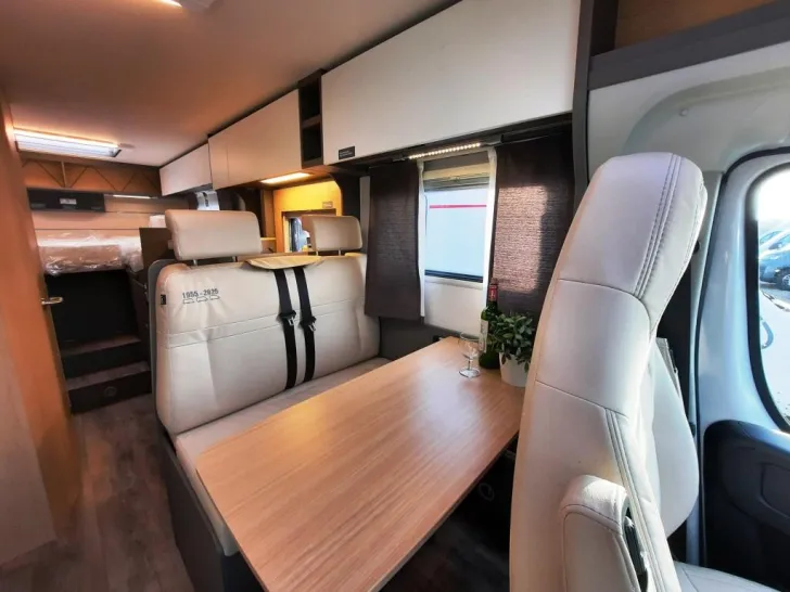 Fahrzeugbild LMC Tourer T 663 G 70 Jahre Sie sparen 7.731,- € #6