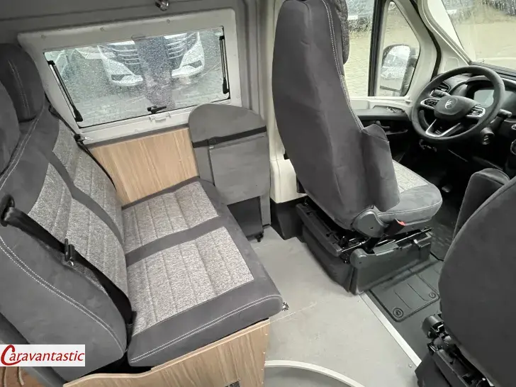 Fahrzeugbild Pössl H-LINE SUMMIT 540 #8