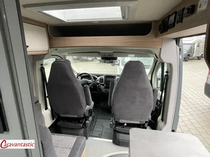 Fahrzeugbild Pössl H-LINE SUMMIT 540 #16