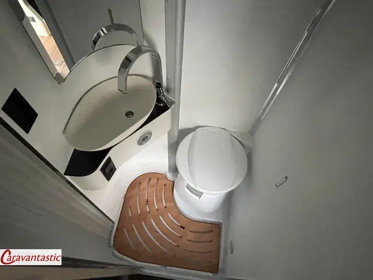 Fahrzeugbild Pössl H-LINE SUMMIT SHINE 540 #19