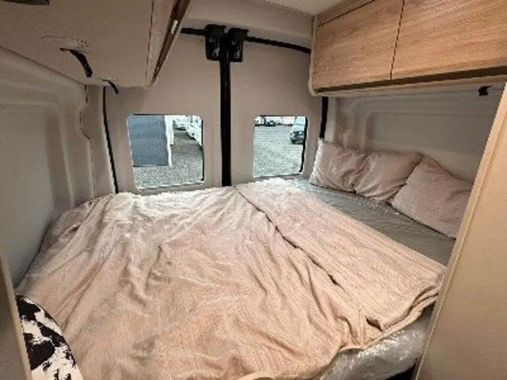 Fahrzeugbild Dethleffs Globetrail Classic 590 DK *Solar fast geschenkt #14