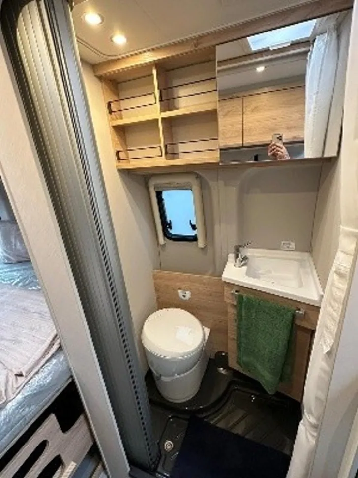 Fahrzeugbild Dethleffs Globetrail Classic 590 DK *Solar fast geschenkt #16