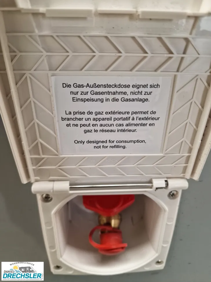 Fahrzeugbild Challenger 317 Graphite Edition #7