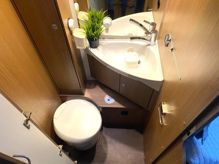 Fahrzeugbild Carado T 447 +++ Zufriedenheitsgarantie +++ #14