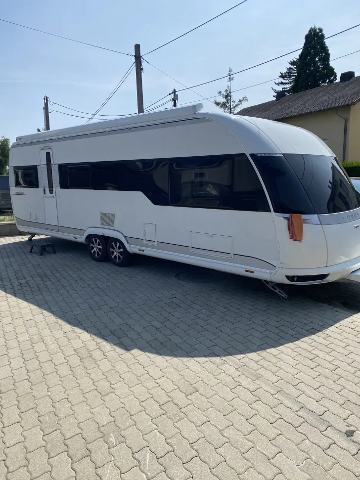 Fahrzeugbild Hobby Premium 400 SFe #1