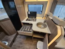 Fahrzeugbild Carado TEILINTEGRIERTE 328 #6