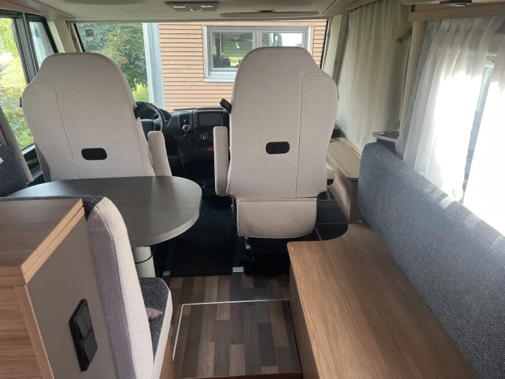 Fahrzeugbild Weinsberg CaraCore 650 MF #9