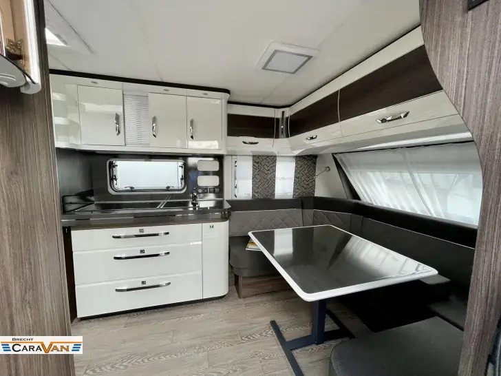 Fahrzeugbild Hobby Prestige 650 KFU 5473 Eur SparHighlight #4