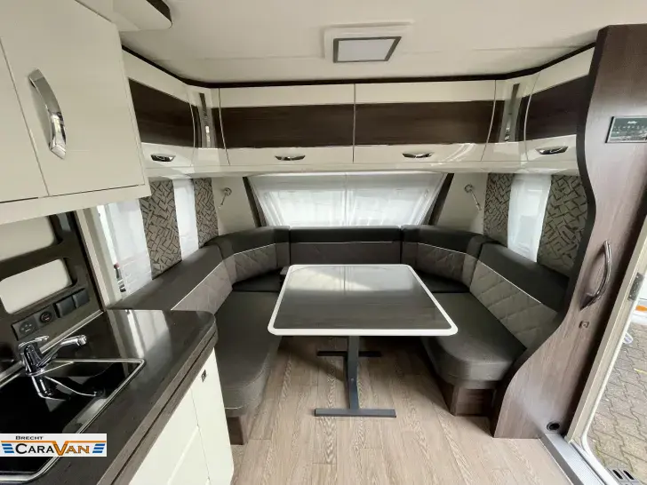 Fahrzeugbild Hobby Prestige 650 KFU 5473 Eur SparHighlight #3