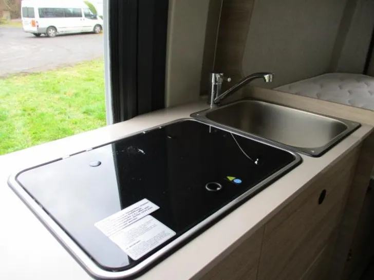 Fahrzeugbild Forster Livin Up Pro FV 541 HBL #13