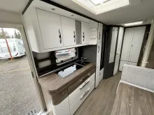 Fahrzeugbild Hobby Excellent Edition 545 KMF 2000 kg/ConnectUAutarkvorb. #9