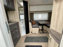 Fahrzeugbild Hobby De Luxe 460 SL 1,5to/Connect/Boiler/Bettverbr #11