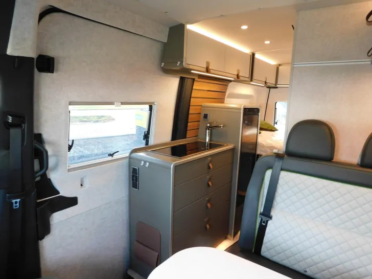 Fahrzeugbild Hymer Grand Canyon S CrossOver 600 EINZELSTÜCK !! #20