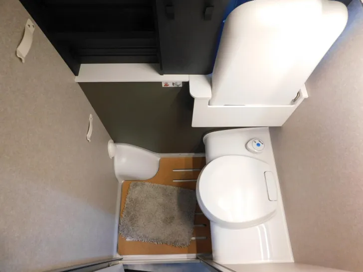 Fahrzeugbild Hymer Grand Canyon S CrossOver 600 EINZELSTÜCK !! #30