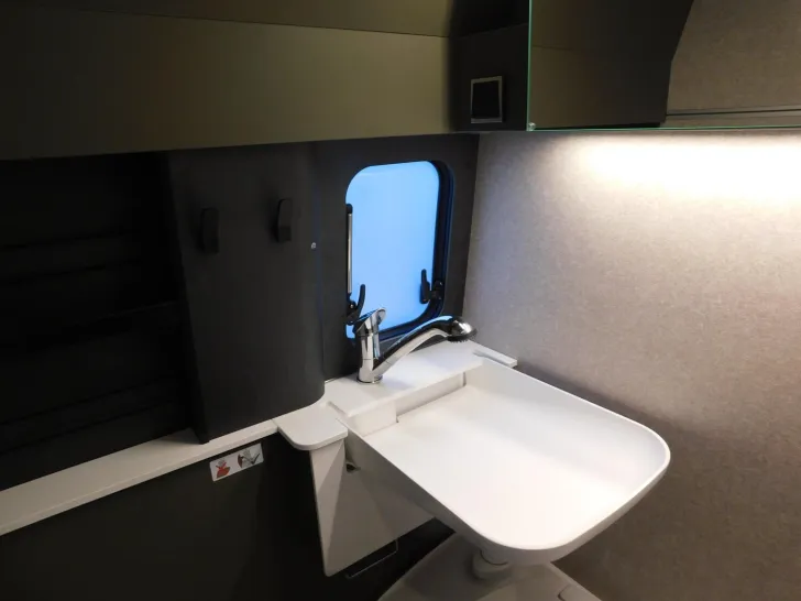 Fahrzeugbild Hymer Grand Canyon S CrossOver 600 EINZELSTÜCK !! #31