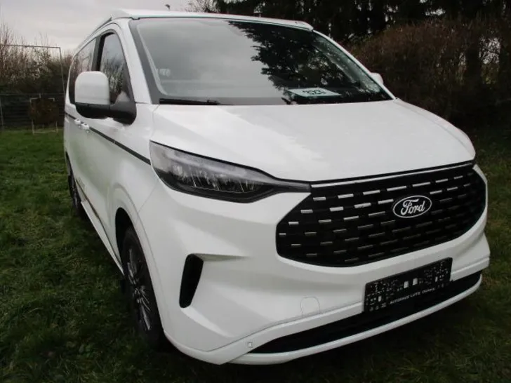 Fahrzeugbild Panama Peak P09 #1