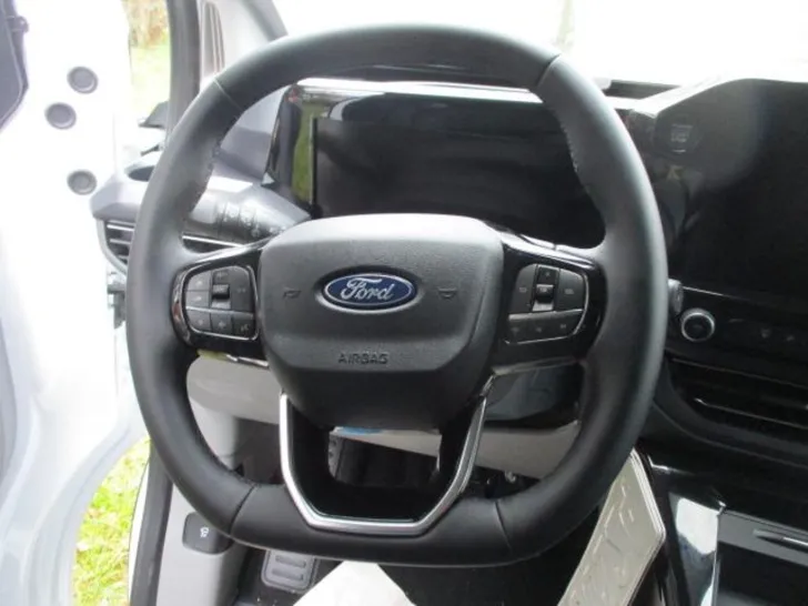 Fahrzeugbild Panama Peak P09 #17