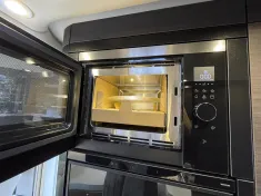 Bild 28 Concorde Charisma 910 LSI - Barversion 2025