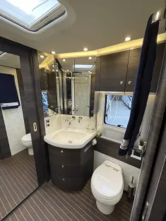 Bild 35 Concorde Charisma 910 LSI - Barversion 2025