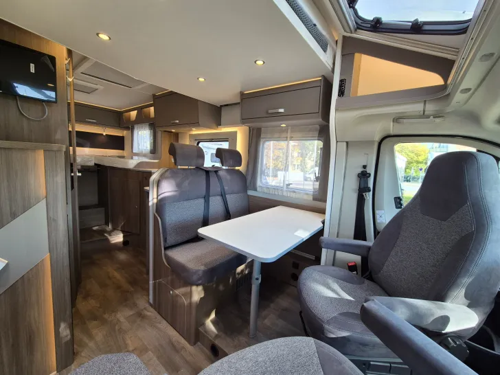 Fahrzeugbild Carado T338 pro+ *Hubbett*Bettenumbau*Solar* #11