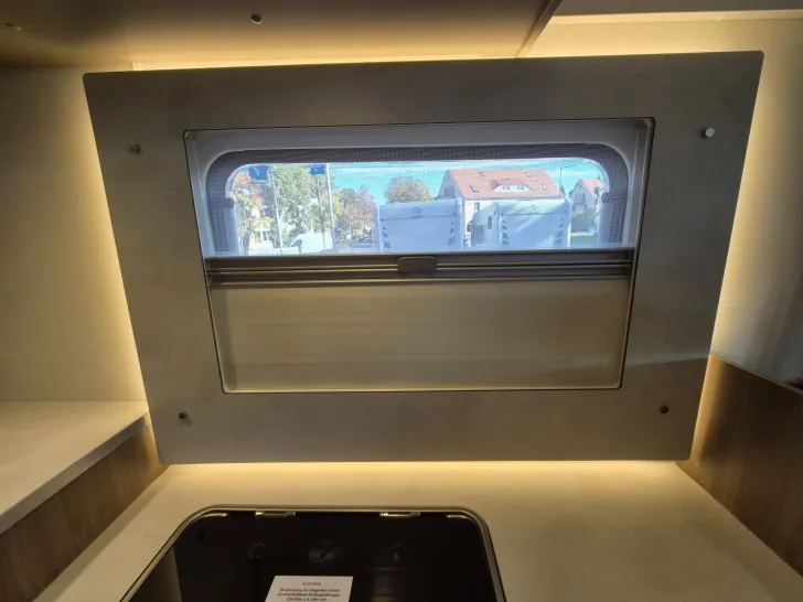 Fahrzeugbild Carado T338 pro+ *Hubbett*Bettenumbau*Solar* #22