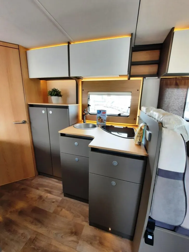 Fahrzeugbild LMC Tourer Lift H 630 #11