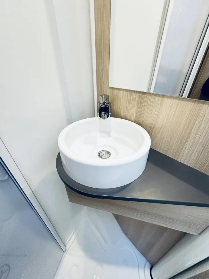 Fahrzeugbild Itineo FAMILI COMPACT CJ660 #27