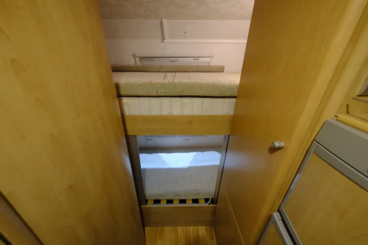 Fahrzeugbild McLouis Tandy 433 Plus/Etagenbetten/Klima/Markise #11