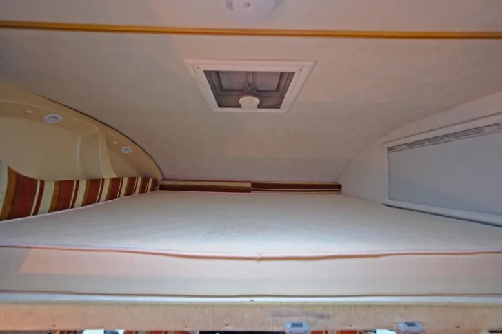 Fahrzeugbild McLouis Tandy 433 Plus/Etagenbetten/Klima/Markise #12