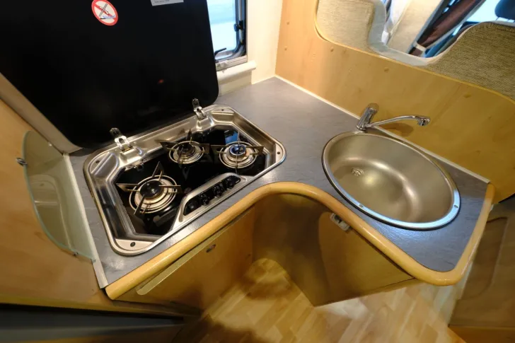 Fahrzeugbild McLouis Tandy 433 Plus/Etagenbetten/Klima/Markise #14