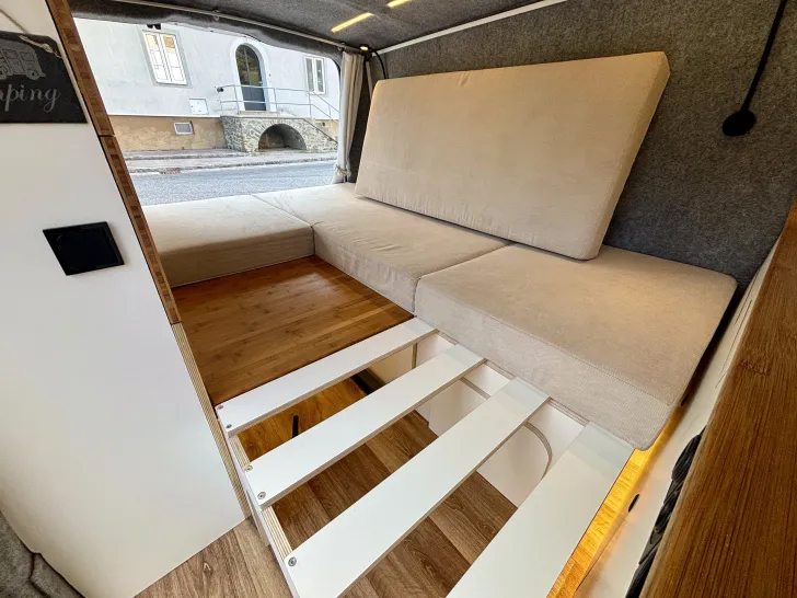 Fahrzeugbild Mercedes-Benz Mercedes Vito #7