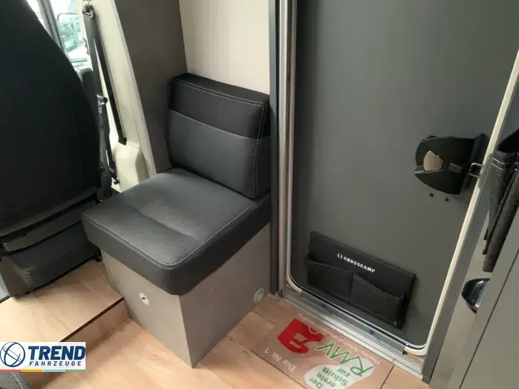 Fahrzeugbild Crosscamp EXPDN T 7.0 E Peugeot #18