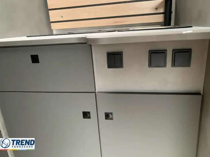 Fahrzeugbild Crosscamp EXPDN T 7.0 E Peugeot #22