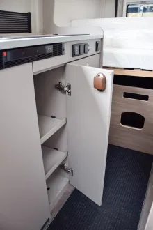 Fahrzeugbild Carado CV600 pro+ *Aufstelldach*Schwenkbad* #23